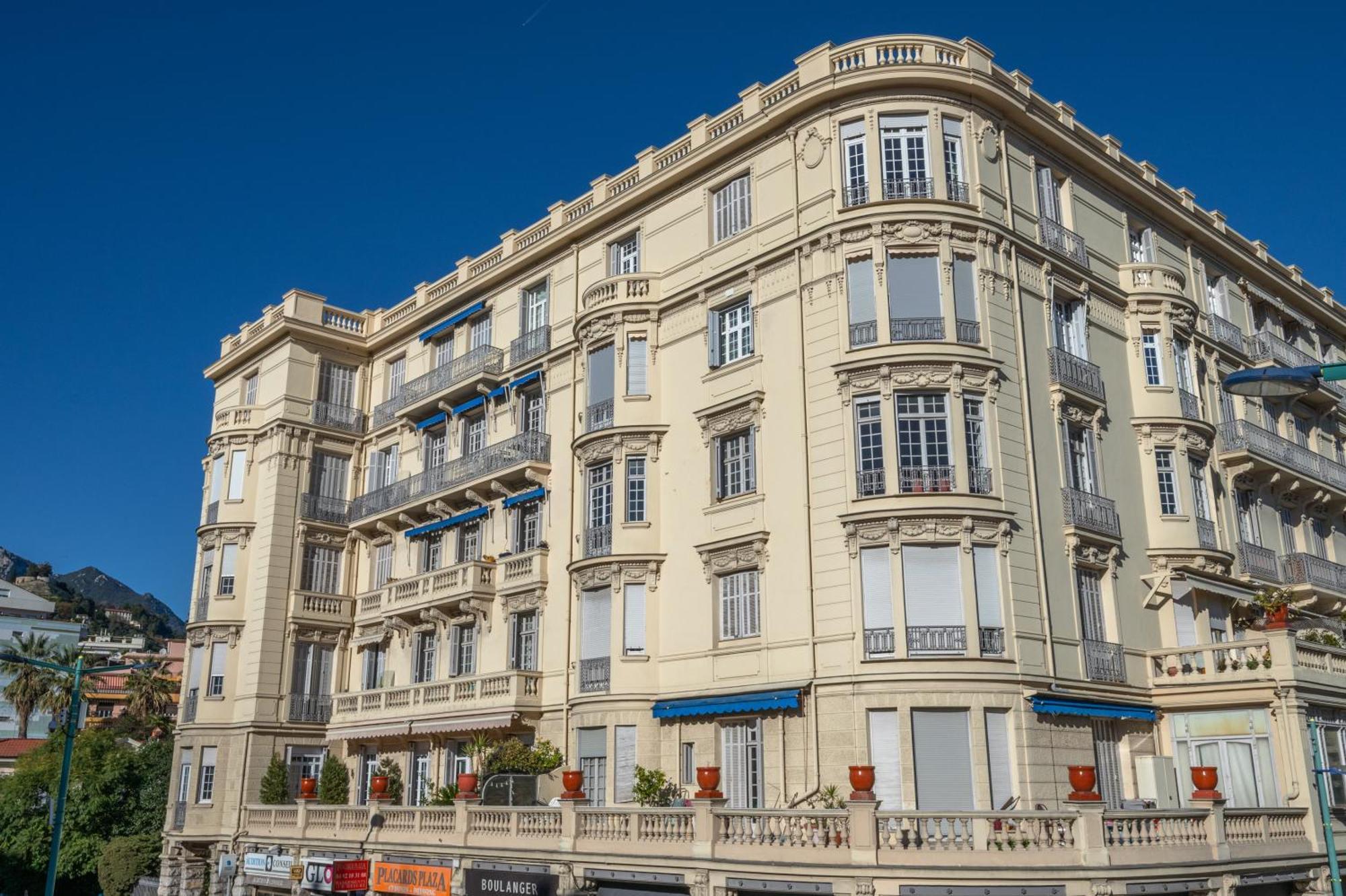 Majestic - Somptueux Studio En Plein Coeur De Мантон Екстер'єр фото